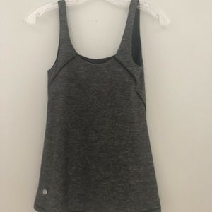 Lululemon Tank, size 6